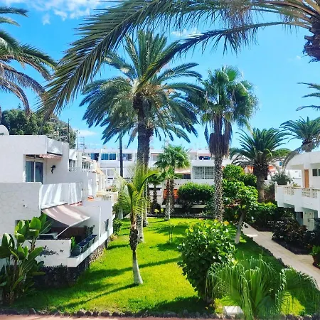 Canarian Blue Tropical Garden View & Pool Apartment *