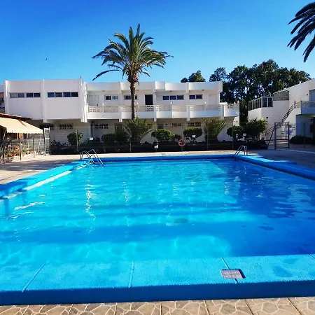 Canarian Blue Tropical Garden View & Pool Apartment *